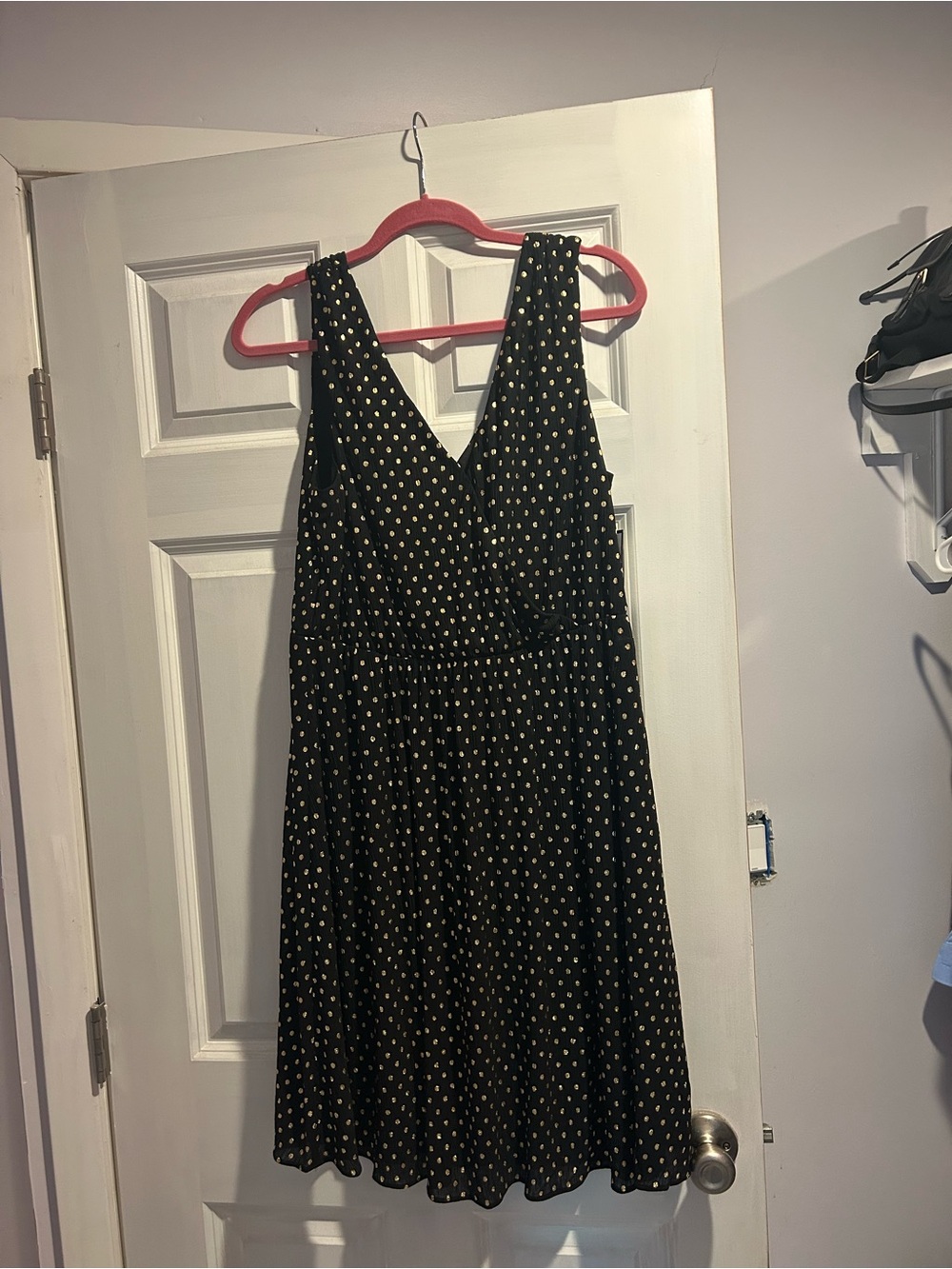 NWT Nine West Sleeveless Black Polka Dot V-Neck Dress size 12